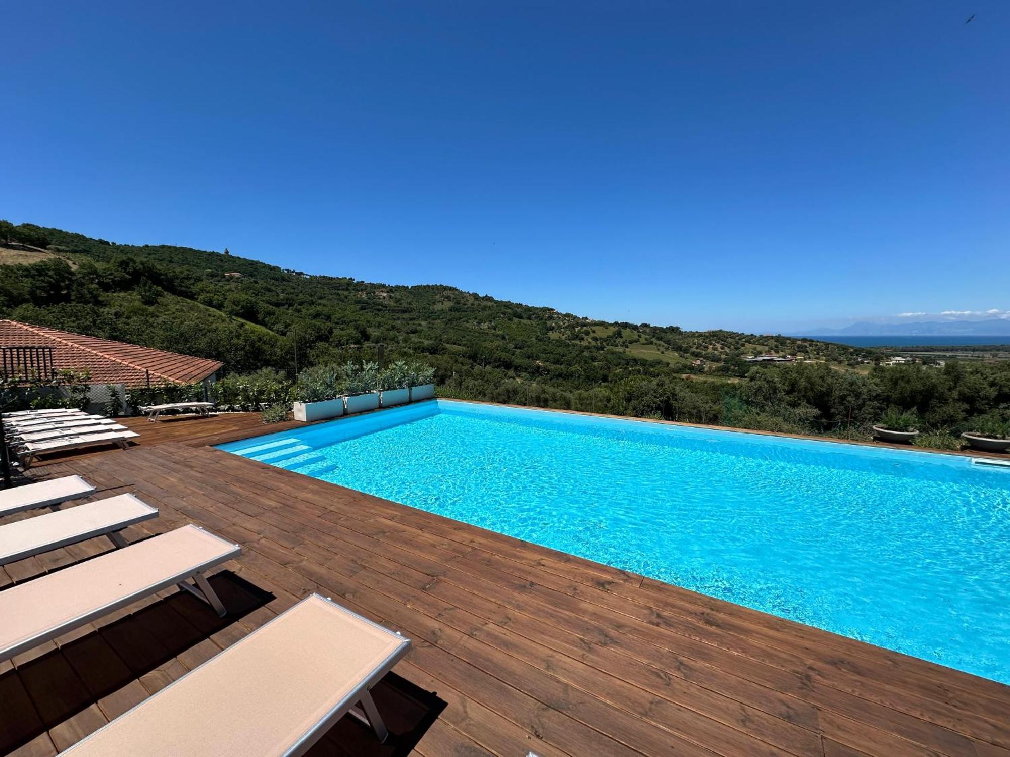 Il Poggio Del Cilento Country House Агрополи Экстерьер фото